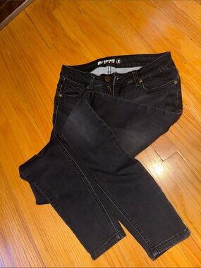 Born Primitive Black Women’s Stretch Jeans - Medium Tall